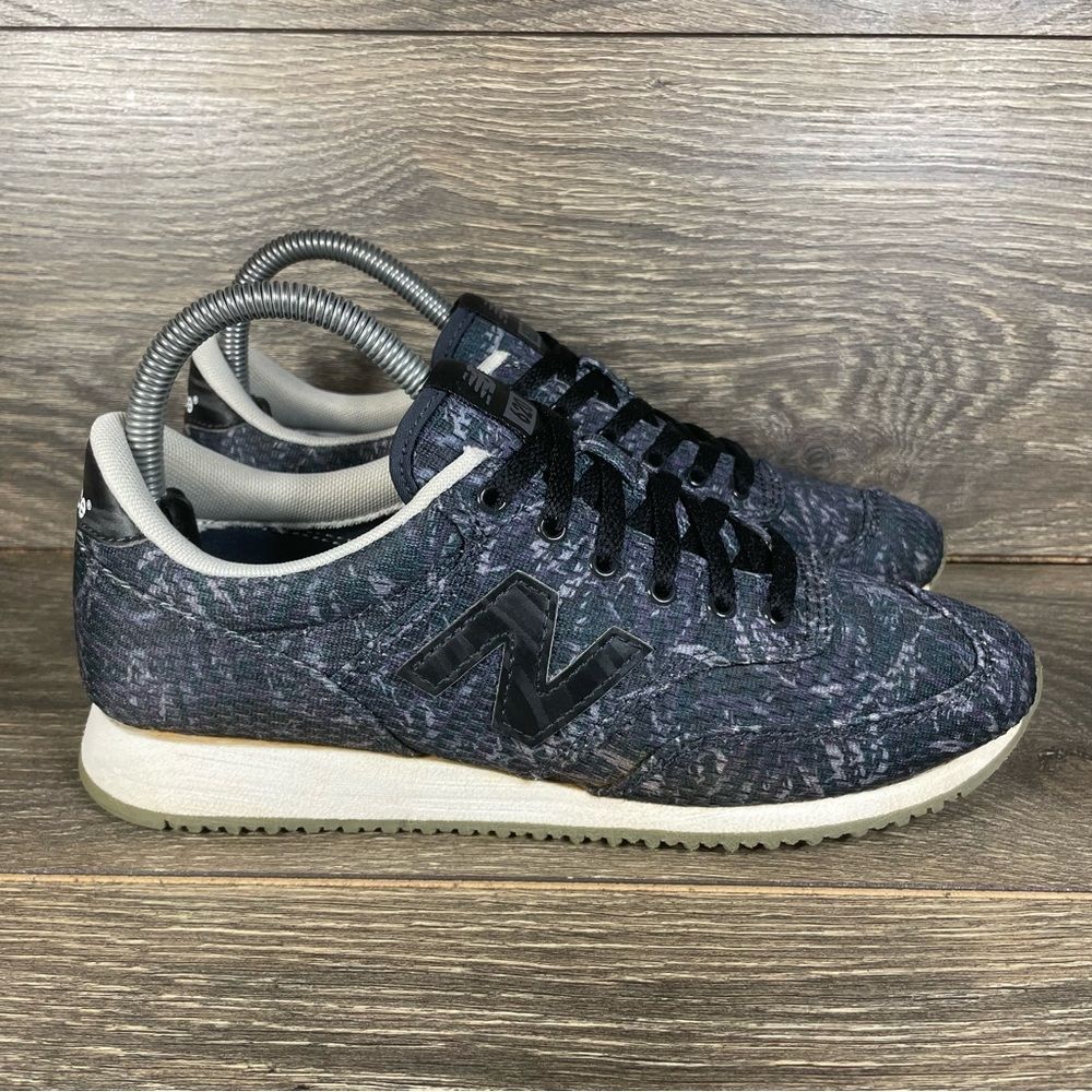 New Balance 620 Women's Size 7 Summit Textile Navy Grey Sneakers